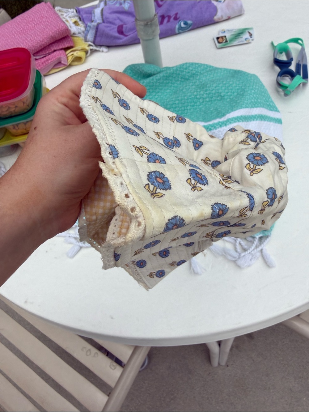 Zara Cream Floral Bucket Hat with Blue Print - Picture 5 of 9